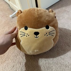Joanne the otter squishmallow